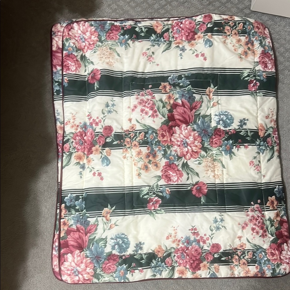 vintage 2 Croscill Pink and Green Floral Standard Shams